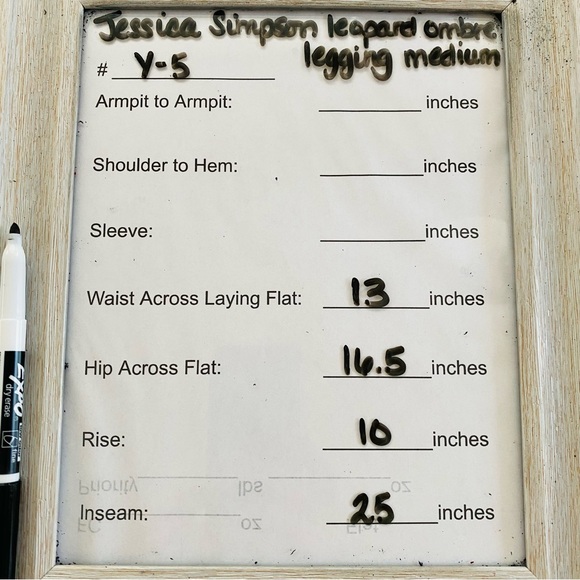 Jessica Simpson NWT Colorful Ombré Leopard Print Stretch Athletic Legging Medium - Picture 7 of 7